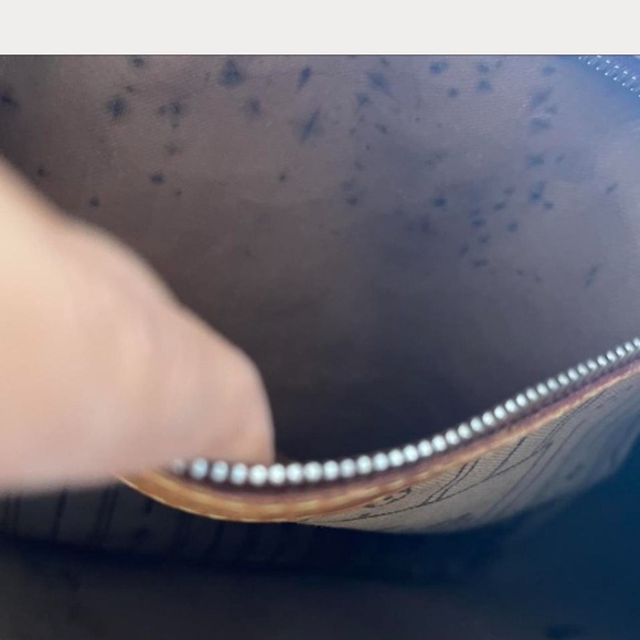 Louis Vuitton Dark Brown Monogram Tote - Picture 4 of 4